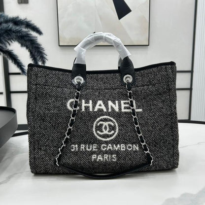 CHANEL DEAUVILLE LARGE 38 TOTE BAG IN BLACK CANVAS WITH WHITE LOGO