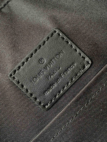 LOUIS VUITTON DISCOVERY BACKPACK 41 IN BLACK MONOGRAM MACASSAR CANVAS AND CALFSKIN