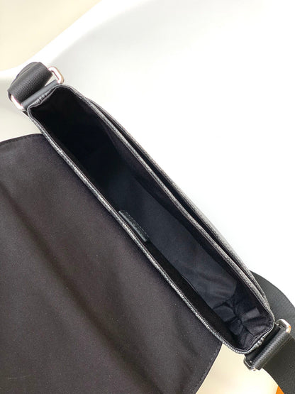 LOUIS VUITTON LV 25S SMALL DISTRICT CROSSBODY BAG 25 IN BLACK DAMIER GRAPHITE CANVAS AND CALFSKIN