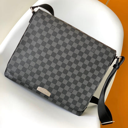 LOUIS VUITTON LV 25S SMALL DISTRICT CROSSBODY BAG 31 IN BLACK DAMIER GRAPHITE CANVAS AND CALFSKIN