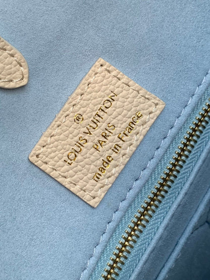 LOUIS VUITTON ONTHEGO MM 35CM CREAM BLUE