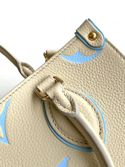 LOUIS VUITTON ONTHEGO PM 25CM CREAM BLUE