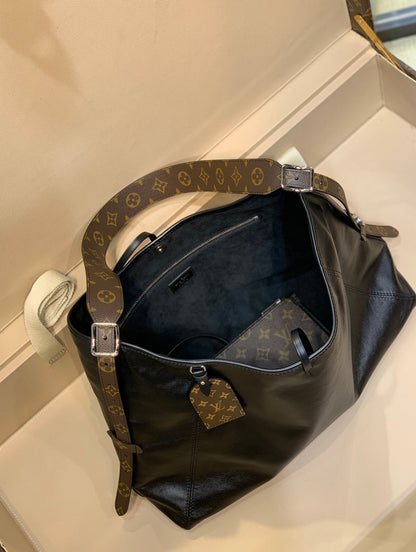 LOUIS VUITTON CARRYALL DARK 39 IN BLACK LAMBSKIN BROWN MONOGRAM TAG