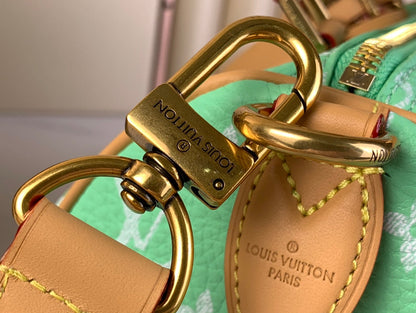 LOUIS VUITTON SPEEDY P9 BANDOULIÈRE 25 IN EMERALD GREEN MONOGRAM CALFSKIN