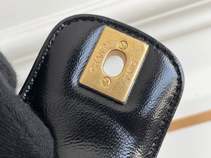 CHANEL MEDIUM 23 BAG WITH HANDLE IN BLACK LAMBSKIN