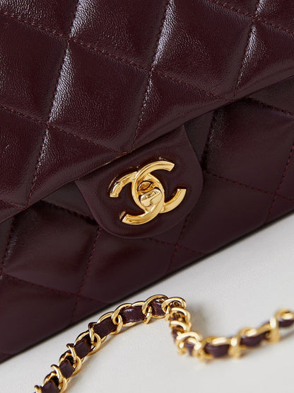 CHANEL FLAP BAG WITH TOP HANDLE 25 IN WINE RED OIL-WAX LAMBSKIN GOLD HARDWARE