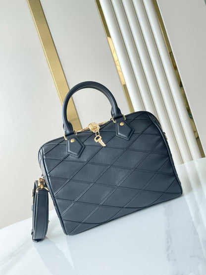 LOUIS VUITTON SPEEDY BANDOULIÈRE 25 WITH CRISS CROSS PATTERN IN BLACK LAMBSKIN