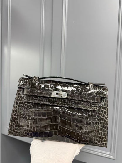 HERMES KELLY MINI 22 IN BROWN AMERICAN ALLIGATOR SILVER BUCKLE