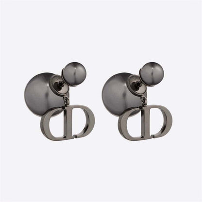 18K Dior Tribales Grey Pearl Earrings