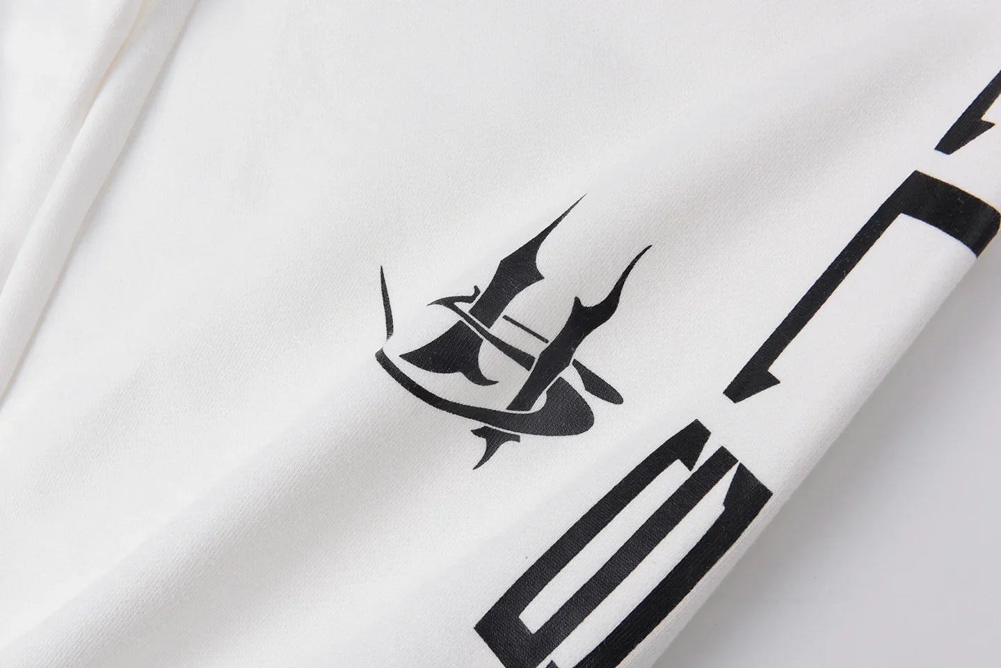 Hellstar Gothic Logo Straight-Leg  Sweatpants