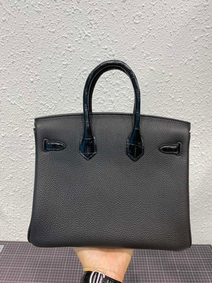 HERMES BIRKIN 25CM BLACK CROCODILE AND TOGO LEATHER GOLD HARDWARE