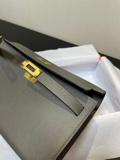 HERMES KELLY CLASSIQUE TO GO WALLET EPSOM 20 IN GREY WITH GOLD HARDWARE