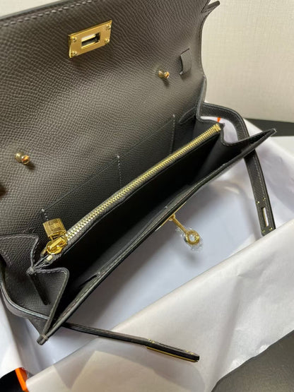 HERMES KELLY CLASSIQUE TO GO WALLET EPSOM 20 IN GREY WITH GOLD HARDWARE