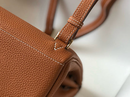 HERMES KELLY ADO 22 TOGO BACKPACK IN BROWN CALFSKIN GOLD HARDWARE