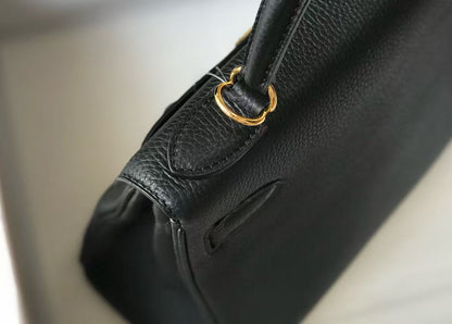 HERMES KELLY BAG 28 IN BLACK TOGO LEATHER GOLD HARDWARE