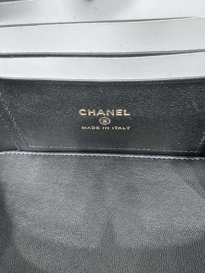 CHANEL VANITY 17 TOP HANDLE IN BLACK QUILTED LAMBSKIN GOLD HARDWARE