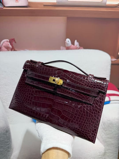 HERMES KELLY MINI 22 BORDEAUX RED AMERICAN ALLIGATOR GOLD BUCKLE