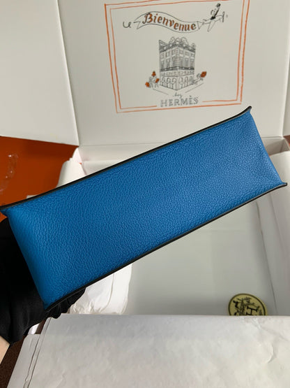 HERMES KELLY DANSE 22 EVERCOLOR BLUE IN CALFSKIN SLIVER HARDWARE