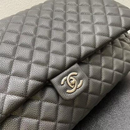 CHANEL CLASSIC FLAP BAG 46 IN BLACK QUILTED CALFSKIN