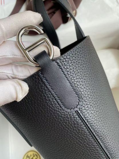 HERMES 25S IN THE LOOP 23 IN BLACK CALFSKIN SILVER HARDWARE TP3