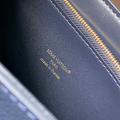 LOUIS VUITTON TWIST SLIM 19 IN NAVY BLUE TAURILLON CALFSKIN GOLD HARDWARE