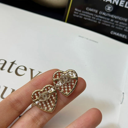 18K  Chanel Pearl Heart Earrings