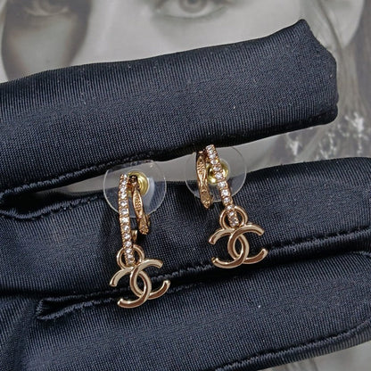 18K  Chanel Vintage Gold Earrings