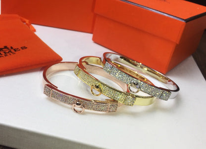 18K Collier De Chien Diamond Hermes Bracelet