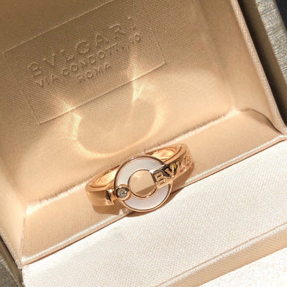 18K BVLGARI Pearl Ring