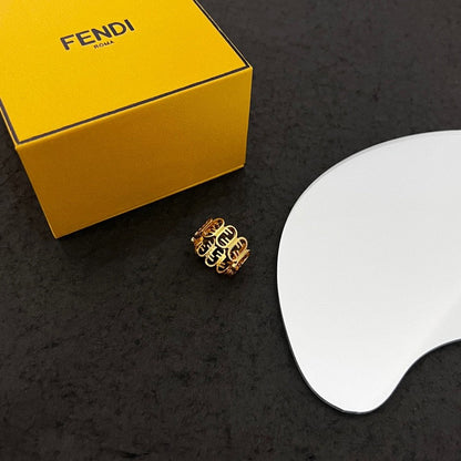 18K Fendi OLock Ring