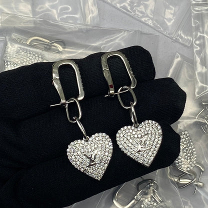 18k Louis Vuitton Diamond Heart Earrings