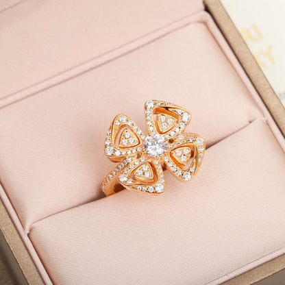 18K BVLGARI Fiorever Ring