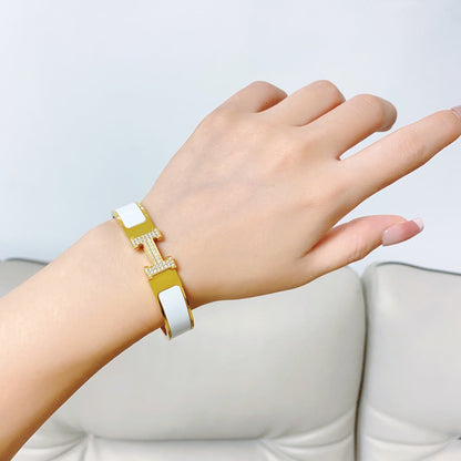 18K Clic Hermes Diamond Bracelet
