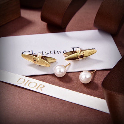 18K Dior Tribales Star Earrings