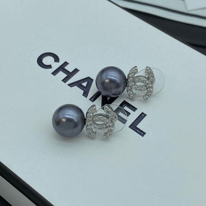 18K  Chanel Pearl Drop Gold Earrings