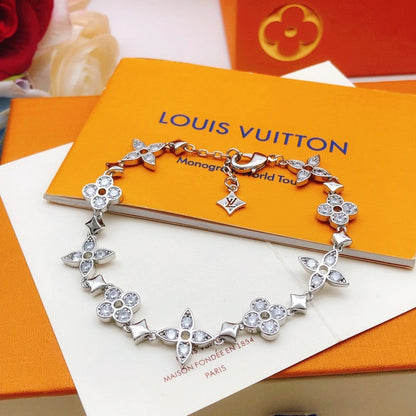 18K Louis Vuitton Idylle Blossom Monogram Bracelet