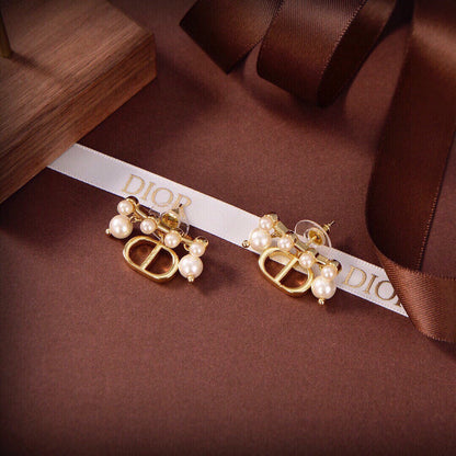 18K Dior Tribales Pearls Earrings