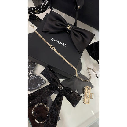 18K  Chanel Gold Choker Chain Necklace