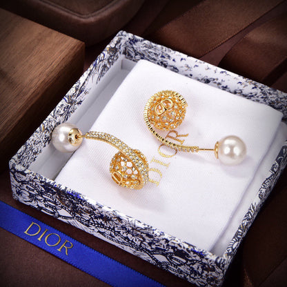 18K Dior Tribales White Resin Pearls Earrings
