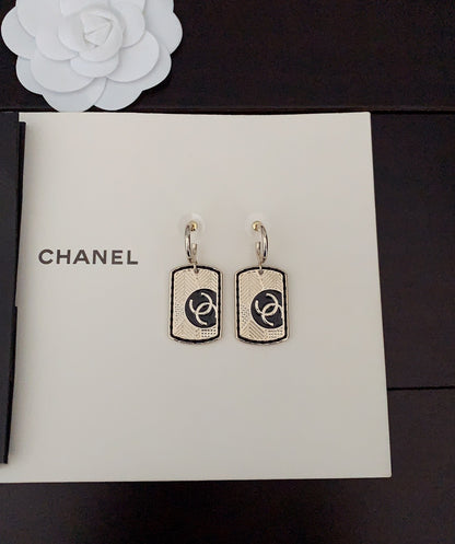 18K  Chanel Plate Earrings