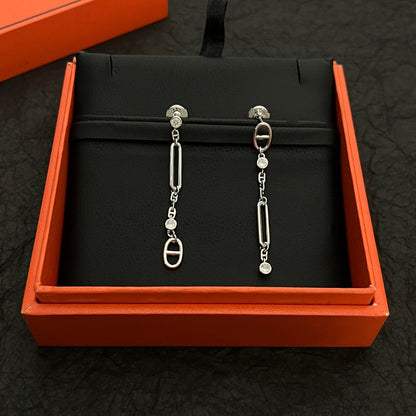 18K Chaine D'ancre Chaos Hermes Earrings