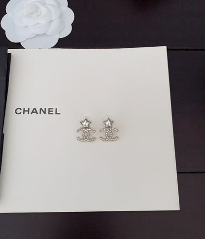 18K  Chanel Star Crystals Earrings