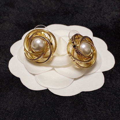 18K  Chanel Pearl Earrings