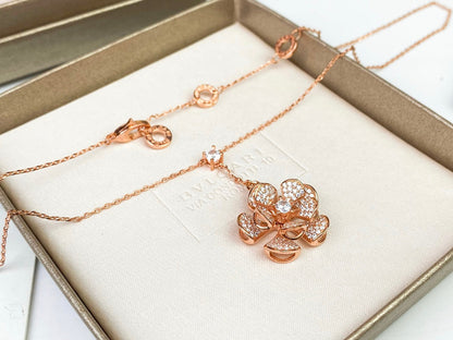18K BVLGARI DIVAS' DREAM Necklace