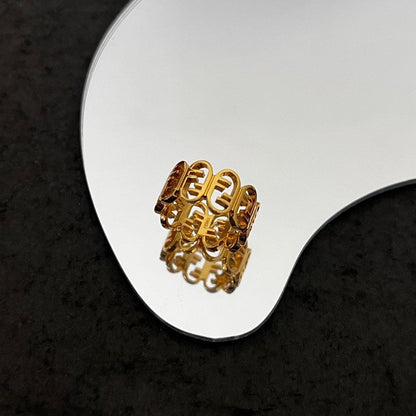 18K Fendi OLock Ring