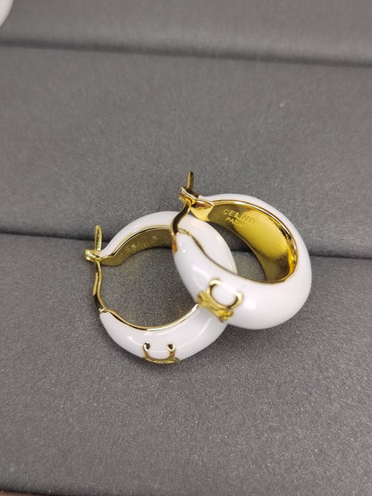 18K Celine White Pearl Earrings