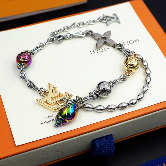 18K Louis Vuitton Shell Bracelet