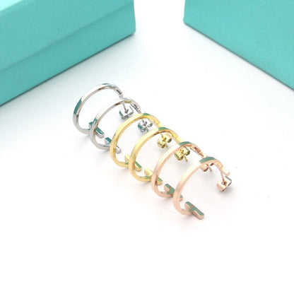 18K Tiffany Hoop Earrings