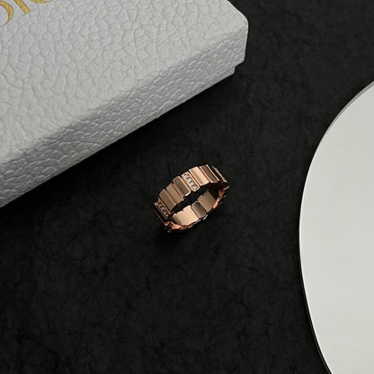 18K Dior Gem Diamond Ring