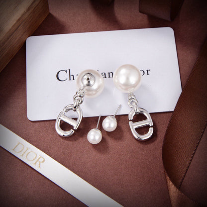 18K Dior 30 Montaigne Earrings